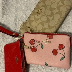 Coach cherry mix trio